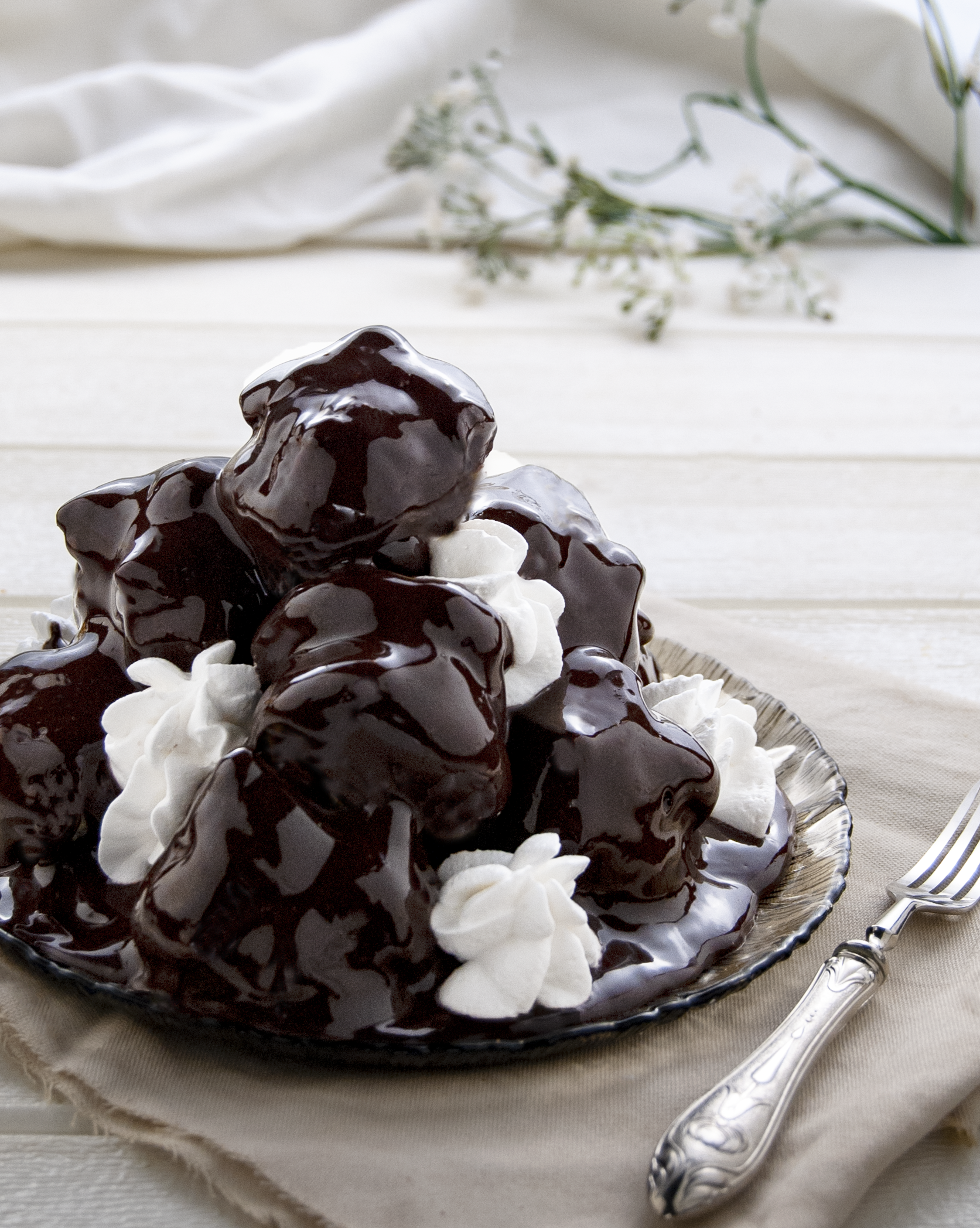 Profiteroles al cioccolato