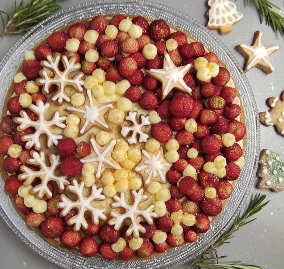 Crostata di Natale con le fragoline